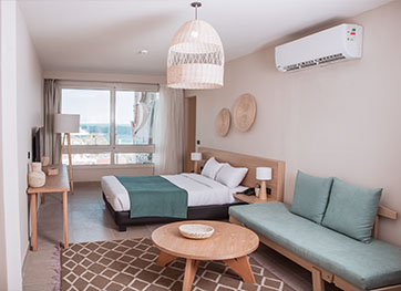 DELUXE SUITE DOUBLE WITH SEA VIEW